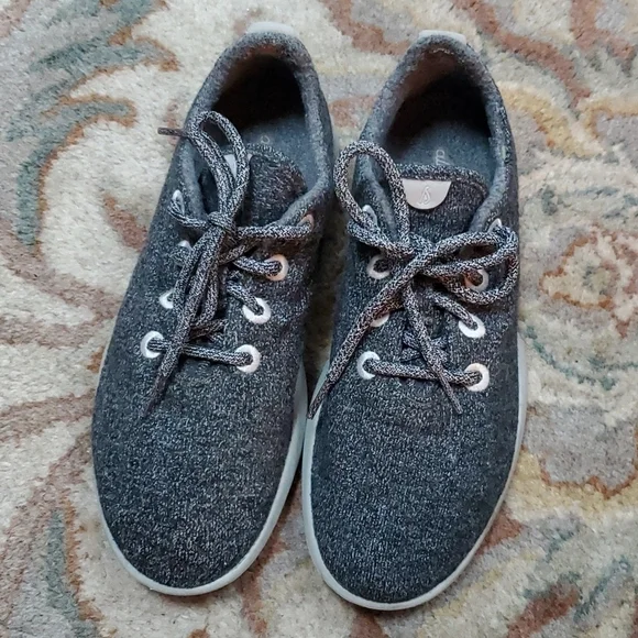 Allbirds Wool Runners - Picture 1 of 6